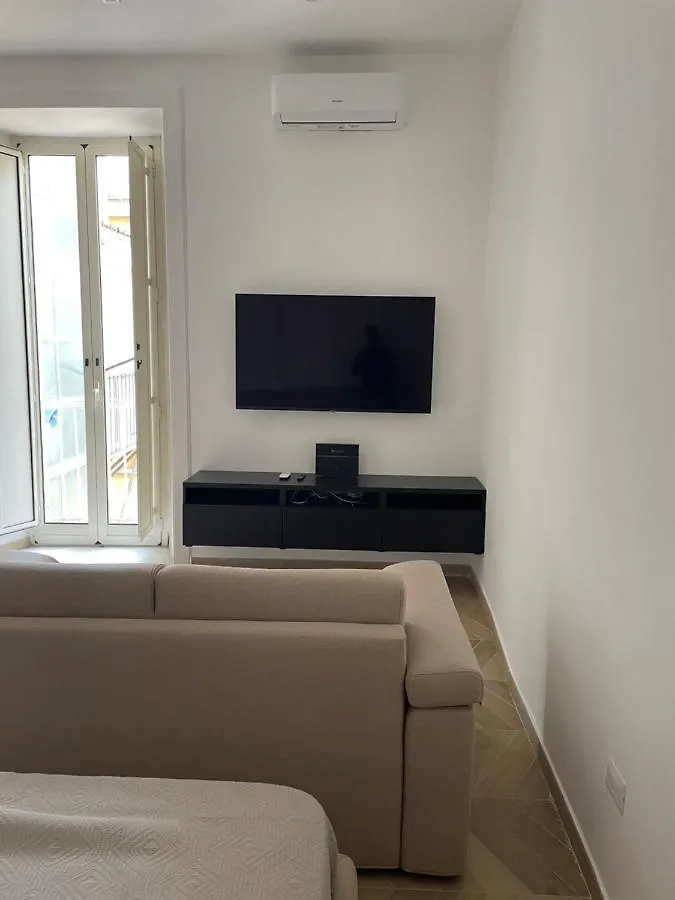 Vectes Home Naples